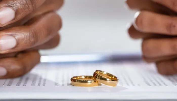 koszty intercyzy po ślubie notariusz