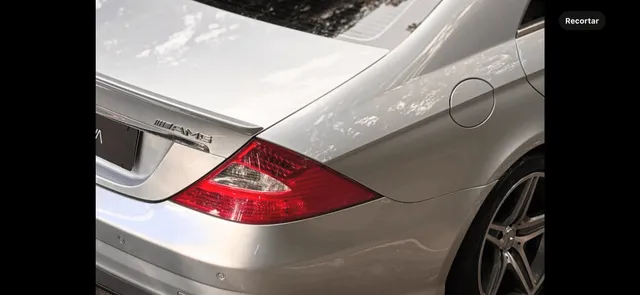 Mercedes CLS 63 AMG C219 vs C218 comparison