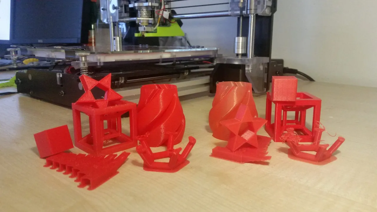 Nieudany wydruk 3D warping i clogged nozzle