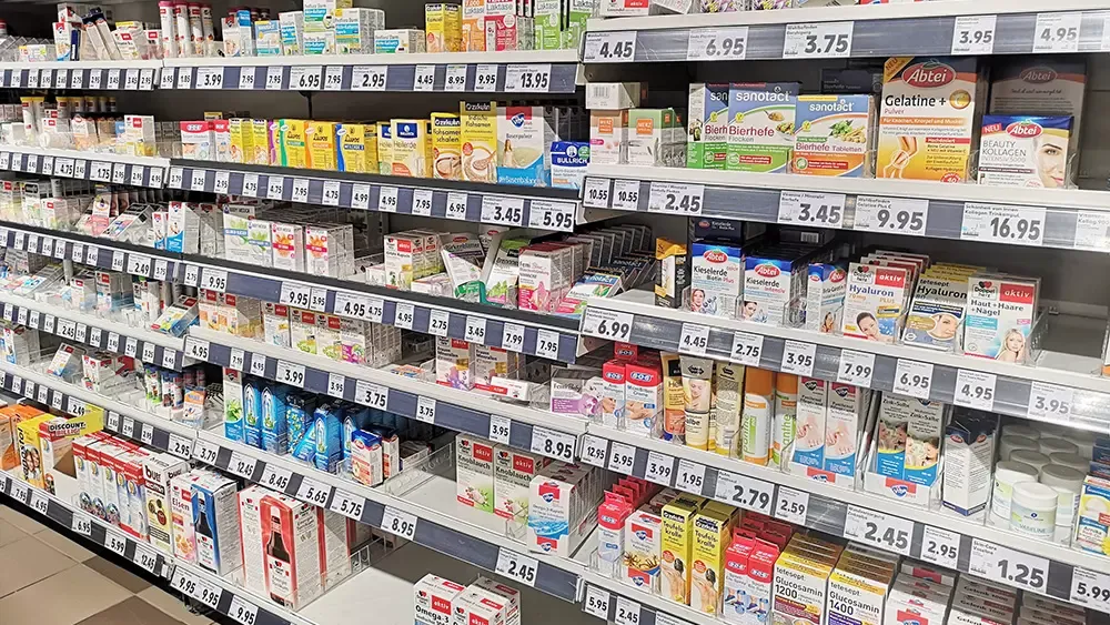 Nahrungserg&auml;nzungsmittel Regal