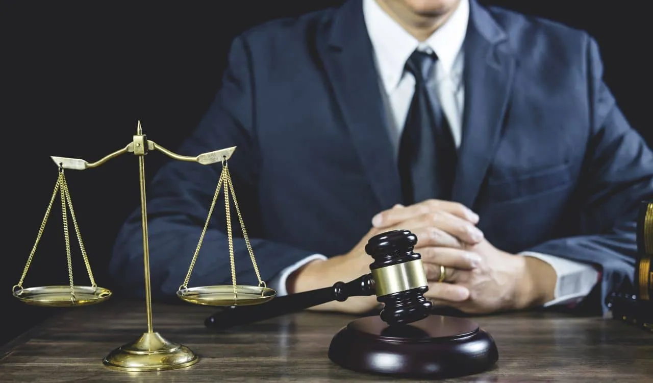 Adwokat odpowiedzialność prawna