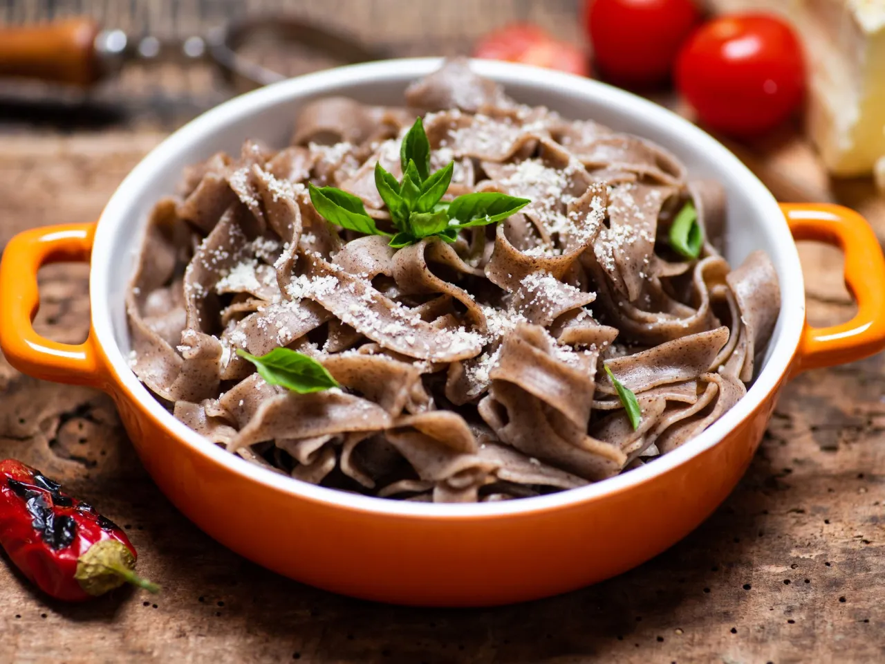 Pasta di grano saraceno in diversi formati