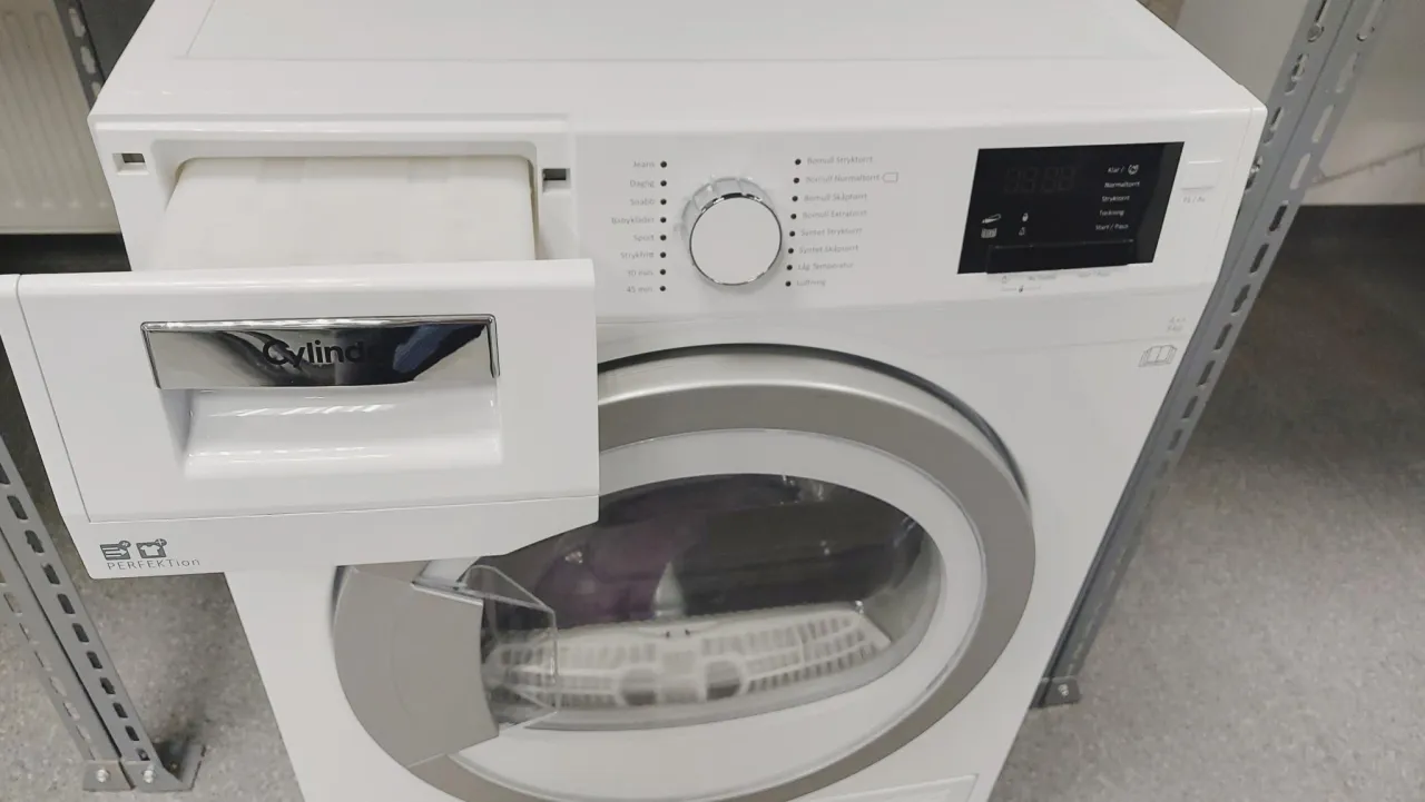 suszarka do ubrań pojemnik na wodę