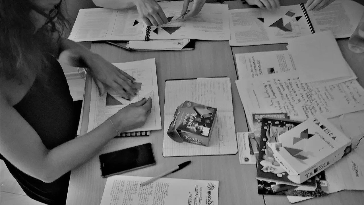 kurs wychowawcy kolonijnego online stacjonarny hybrydowy