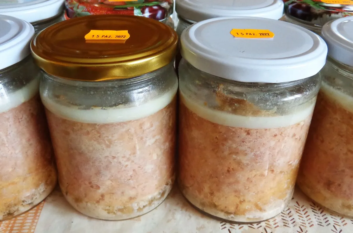 Przepis na kiełbasę w słoiku krok po kroku