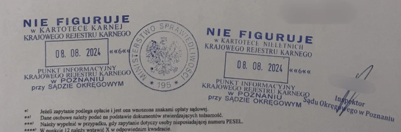 Trzy rodzaje dokument&oacute;w sądowych z pieczęciami