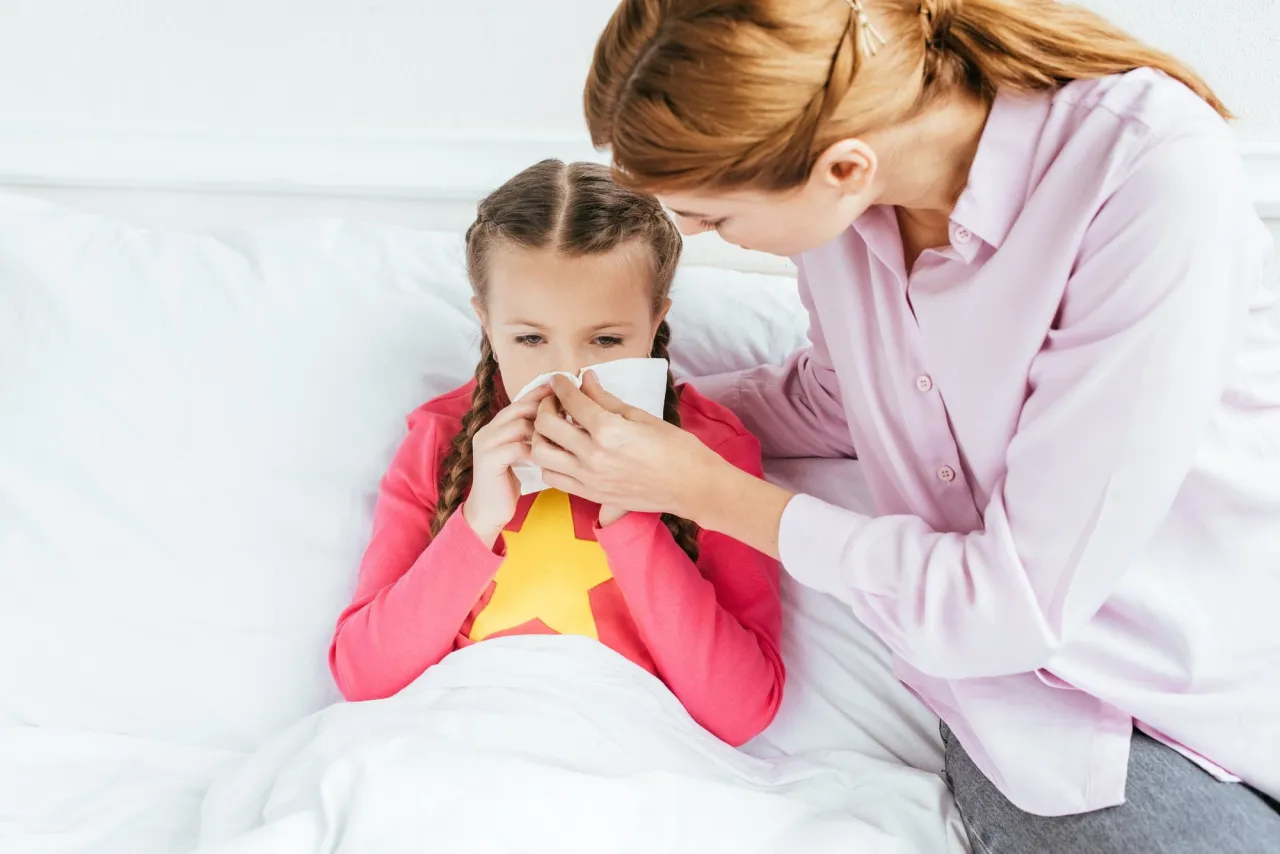 Zdjęcie Zatkany nos u dziecka w nocy: 8 skutecznych sposobów ulgi