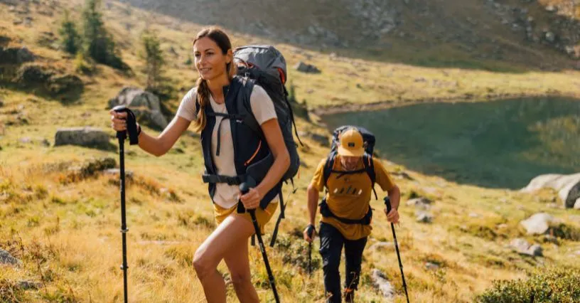 Warstwowy ubiór w góry latem