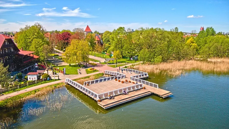 Jezioro Czos Mrągowo promenada