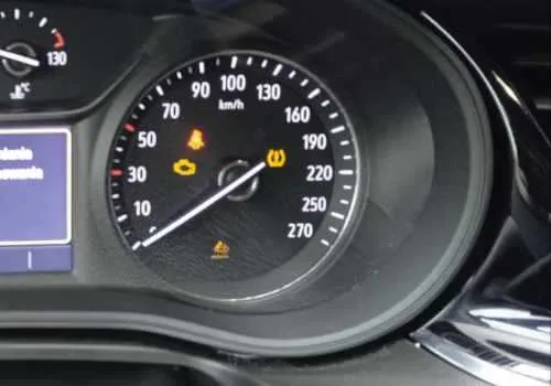 Zdjęcie Jak wymusić wypalanie DPF w Renault i uniknąć kosztownych napraw