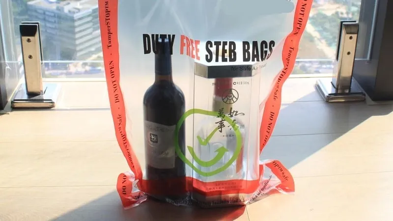 alkohol duty free zapieczętowana torba lotnisko