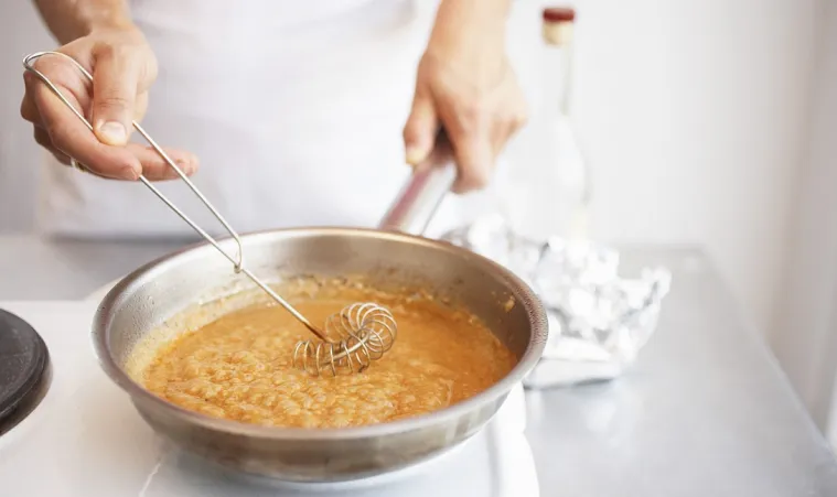 jak uratować za słony sos pieczeniowy