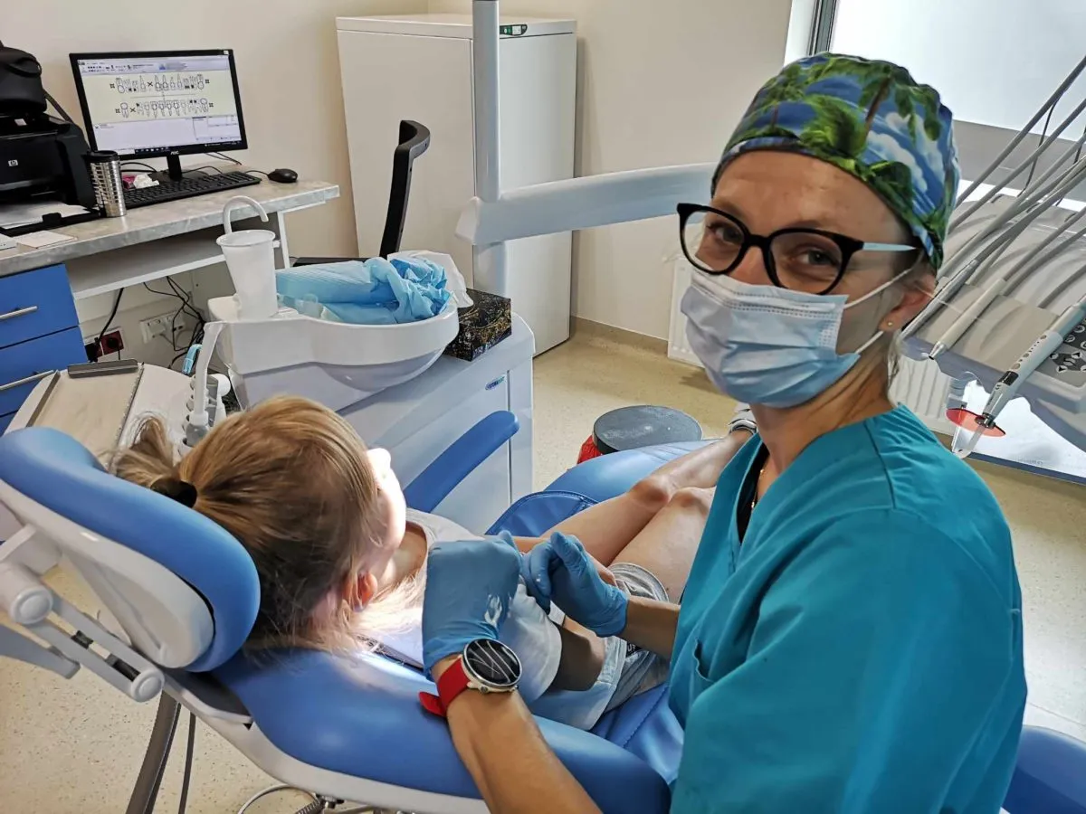 dentysta dziecięcy gabinet przyjazny dziecku