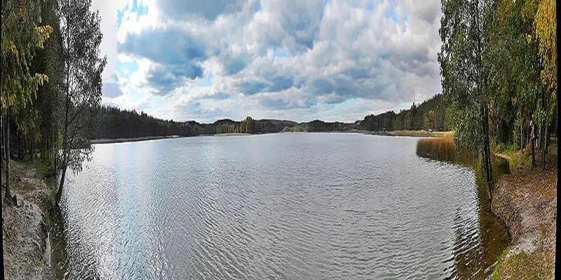Zdjęcie Jezioro Trzechowskie - nieznany raj dla wędkarzy i miłośników przyrody