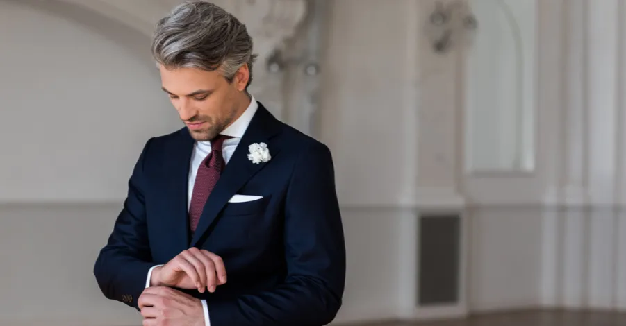 Zdjęcie Krawat czy mucha na wesele jako gość - co wybrać, by nie żałować?