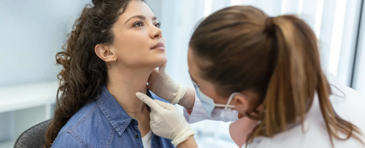 Zdjęcie Problemy z przełykaniem do jakiego lekarza - nie ignoruj objawów