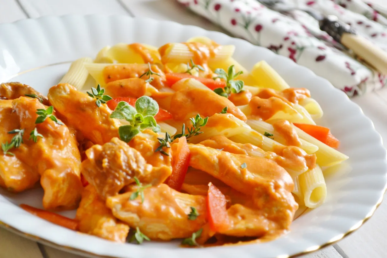 Zdjęcie Jak przygotować idealne ragout drobiowe z warzywami i przyprawami