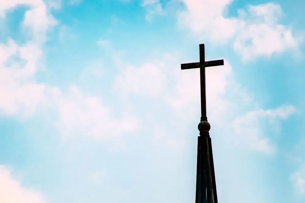 Zdjęcie Czy na L4 można iść do kościoła? Sprawdź, co mówi lekarz
