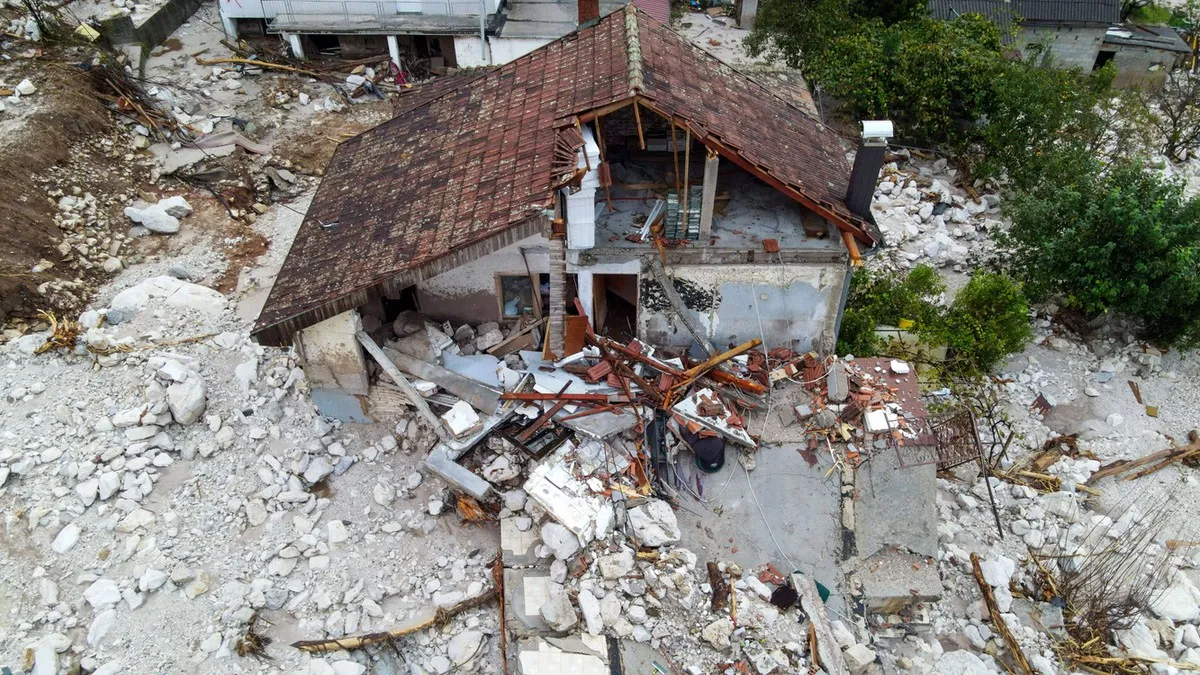 Zdjęcie Czy w Bośni jest bezpiecznie? Aktualna sytuacja i porady dla turystów