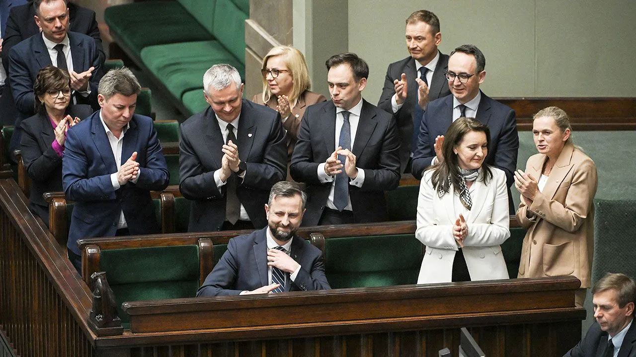 Zdjęcie Co uchwala sejm? Poznaj kluczowe zasady uchwalania ustaw