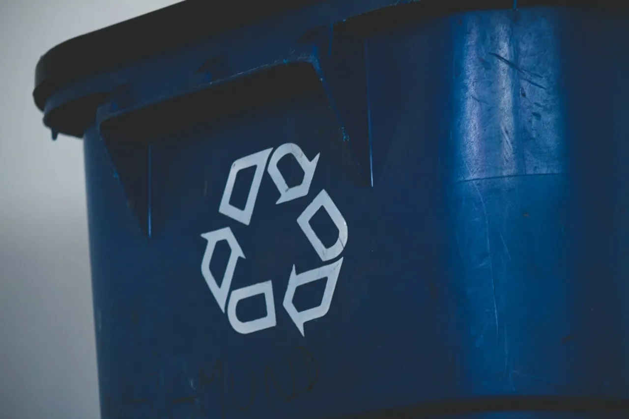 Zdjęcie Jak założyć firmę recyklingową w Polsce - niezbędne kroki i wymagania