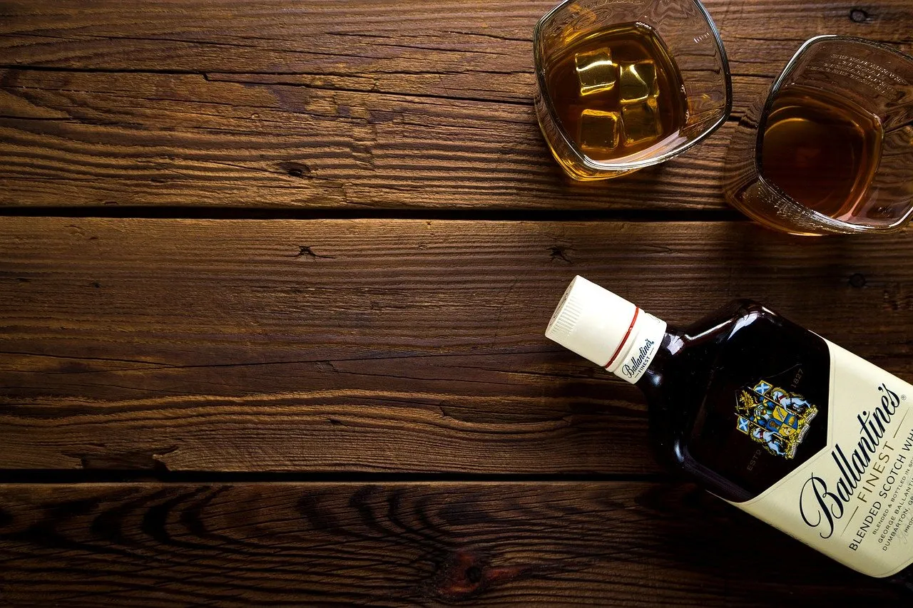 Zdjęcie Czy whisky ma gluten? Odkryj, co musisz wiedzieć dla zdrowia