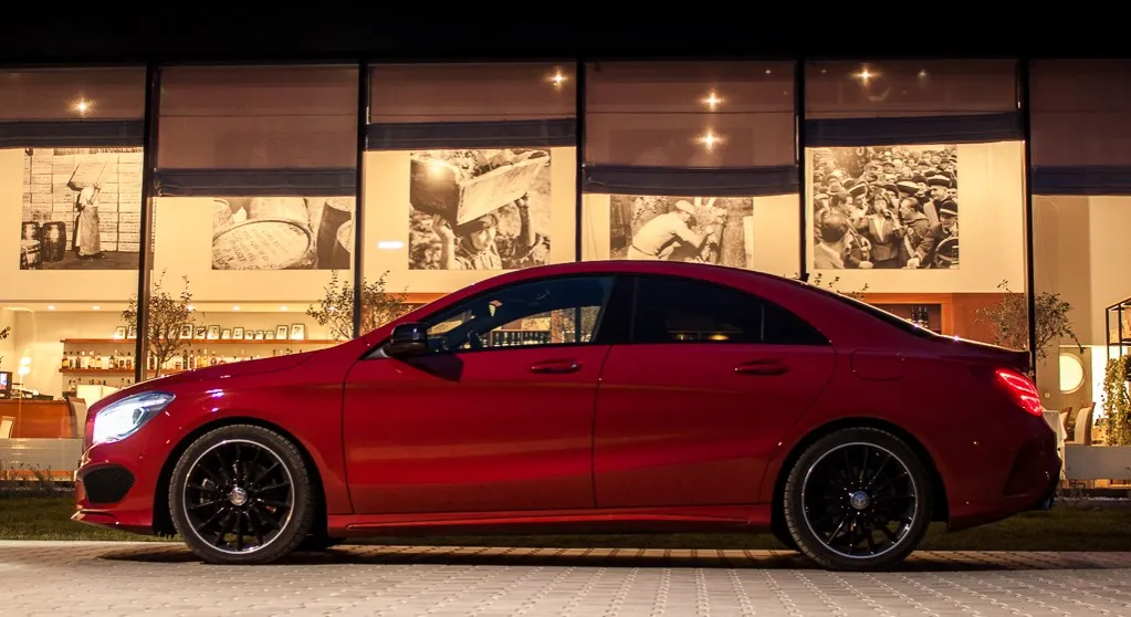 Zdjęcie Mercedes CLA 250 4Matic - sprawdź jego wyjątkowe cechy i ceny