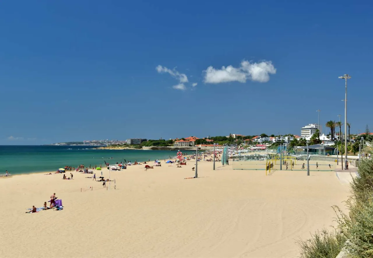 Zdjęcie Najpiękniejsze plaże Lizbony i okolic - wakacyjny raj dla każdego