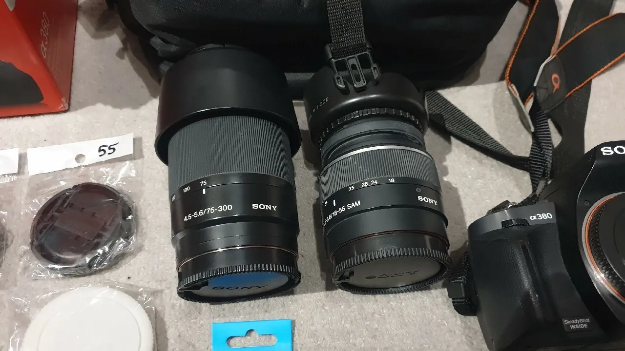 Zdjęcie Lustrzanka Sony Alpha 380 - pełna specyfikacja i porady dla kupujących