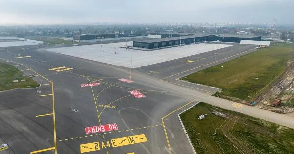 Zdjęcie Jak dojechać z Radomia na lotnisko Okęcie bez zbędnych problemów