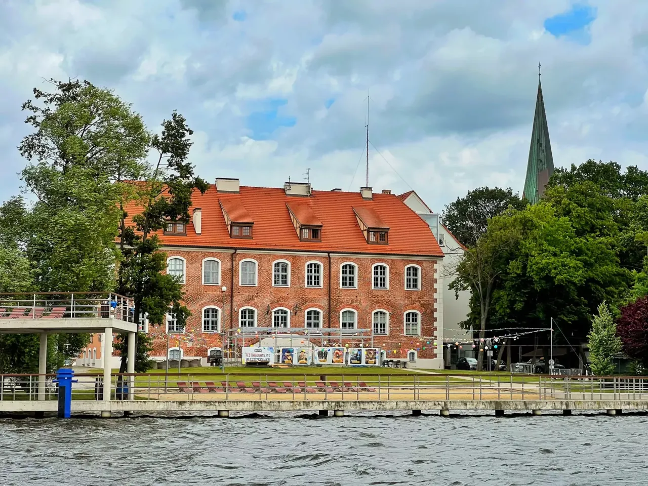 Zdjęcie Zamek w Szczecinku: fascynująca historia i praktyczne informacje dla turystów