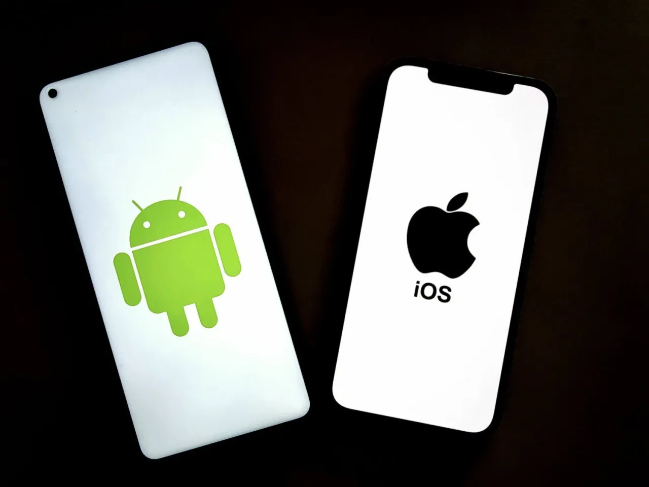Zdjęcie Jak pobrać nowego Androida na telefon - prosta instrukcja krok po kroku