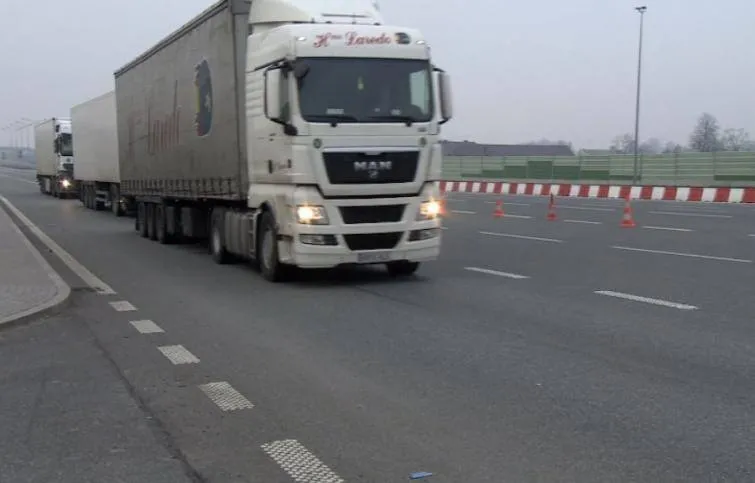 Zdjęcie Która firma ma najwięcej ciężarówek w Polsce? Zaskakujące dane!