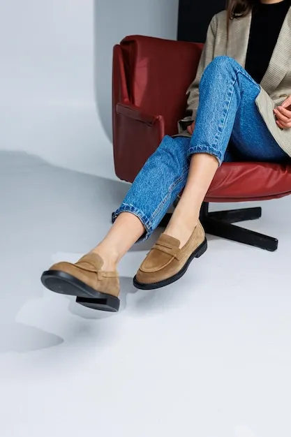 Zdjęcie Buty damskie na co dzień: jak wybrać wygodne i modne obuwie?