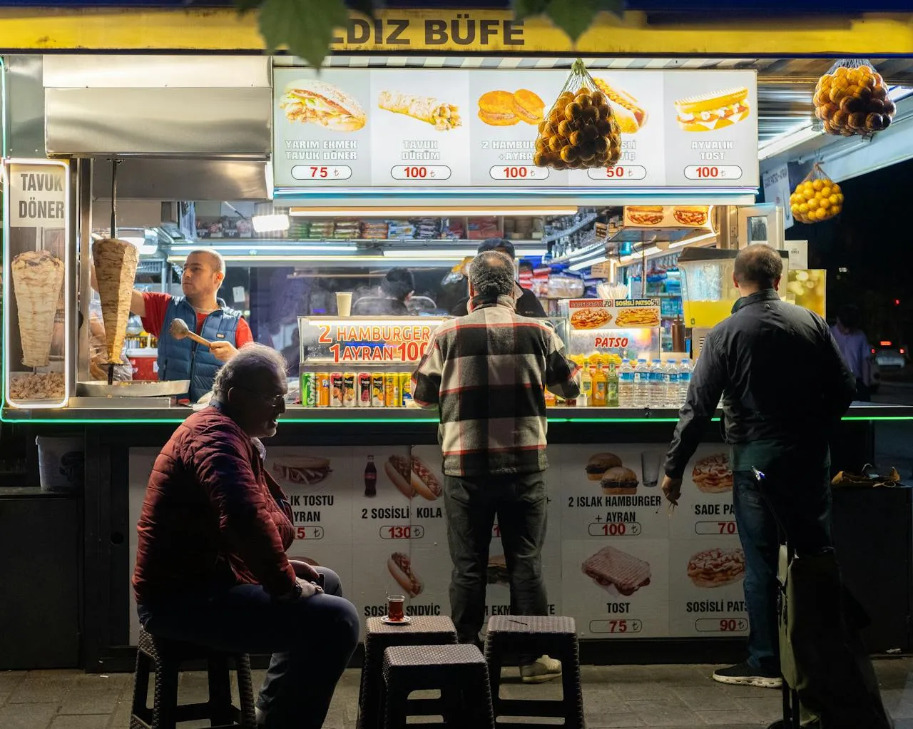 Zdjęcie Ile można zarobić na kebabie? Zaskakujące fakty o dochodach