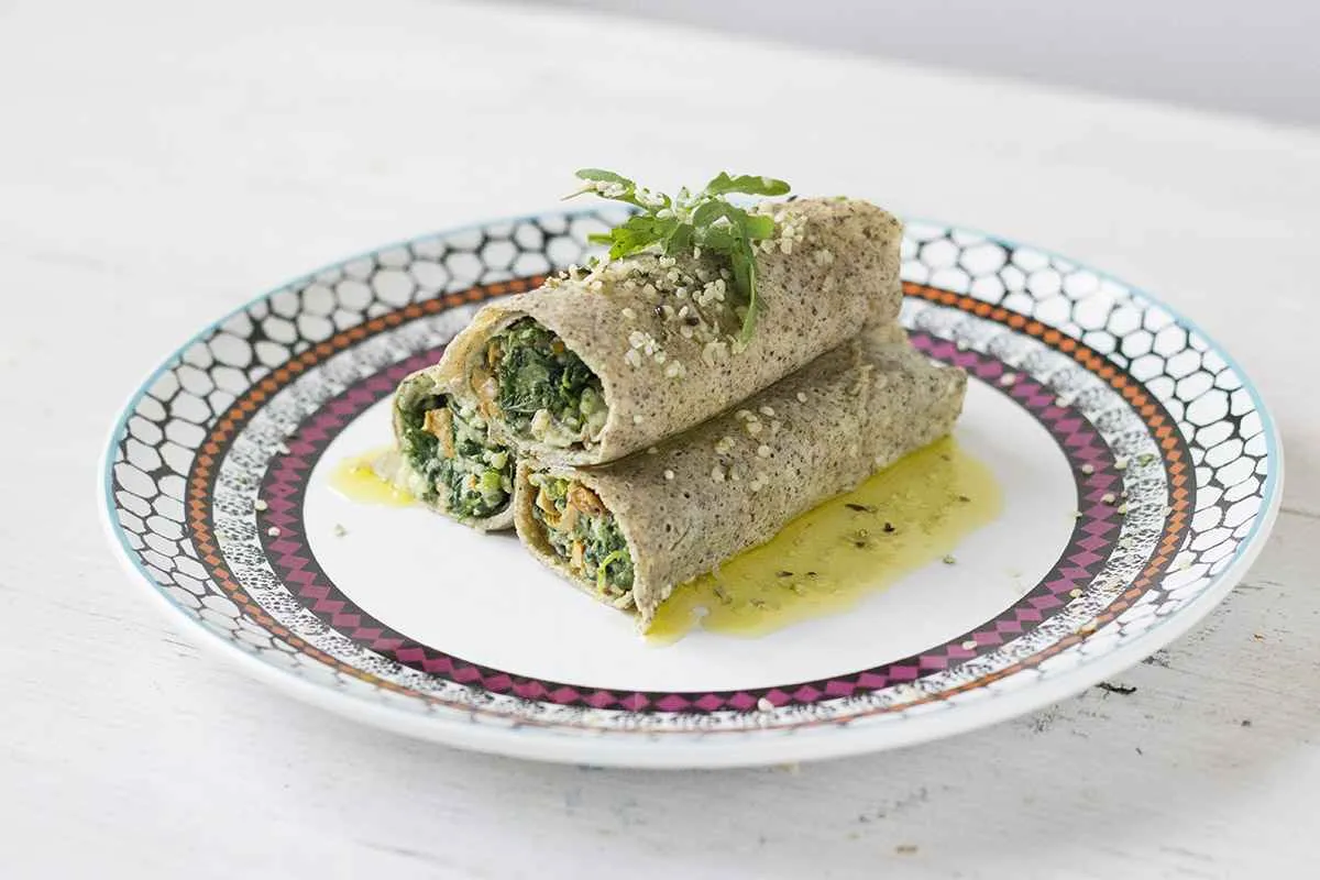 Chleb i naleśniki z mąki konopnej