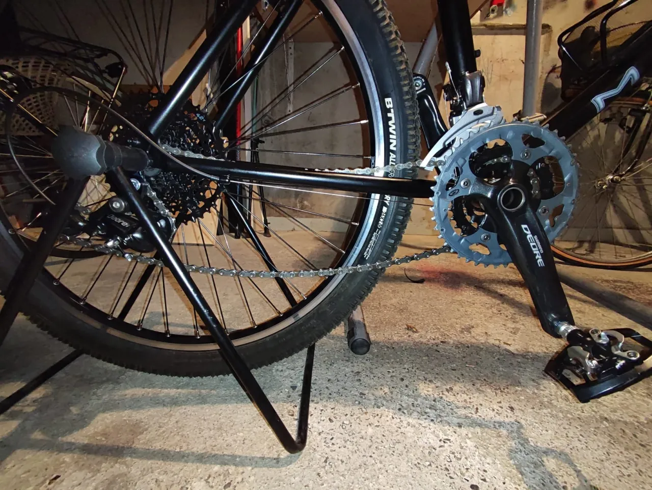 Prawidłowy luz łańcucha rowerowego