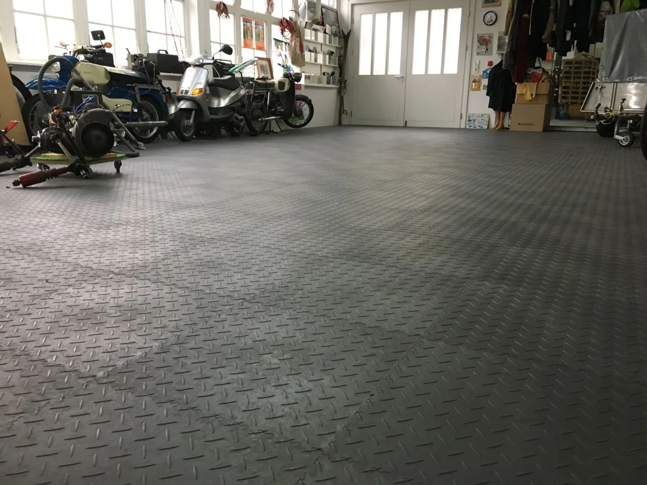 Przykłady posadzek warsztatowych