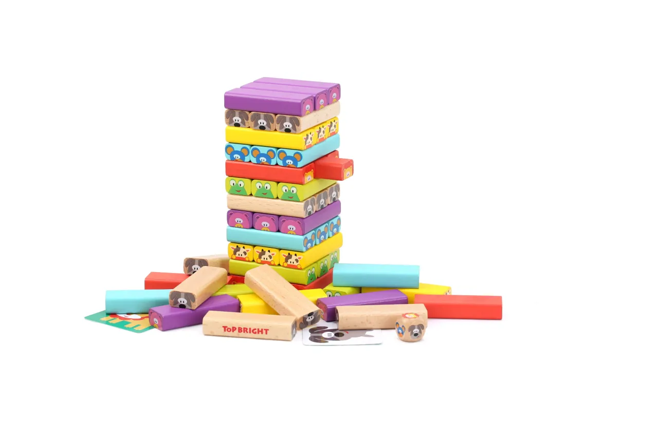 wieża klocki XXL zabawa w ogrodzie