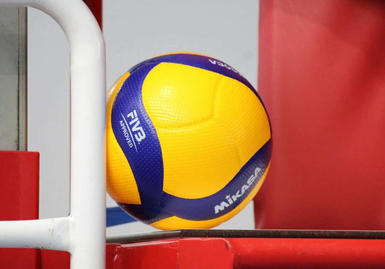 ranking piłek siatkowych halowych Mikasa Molten