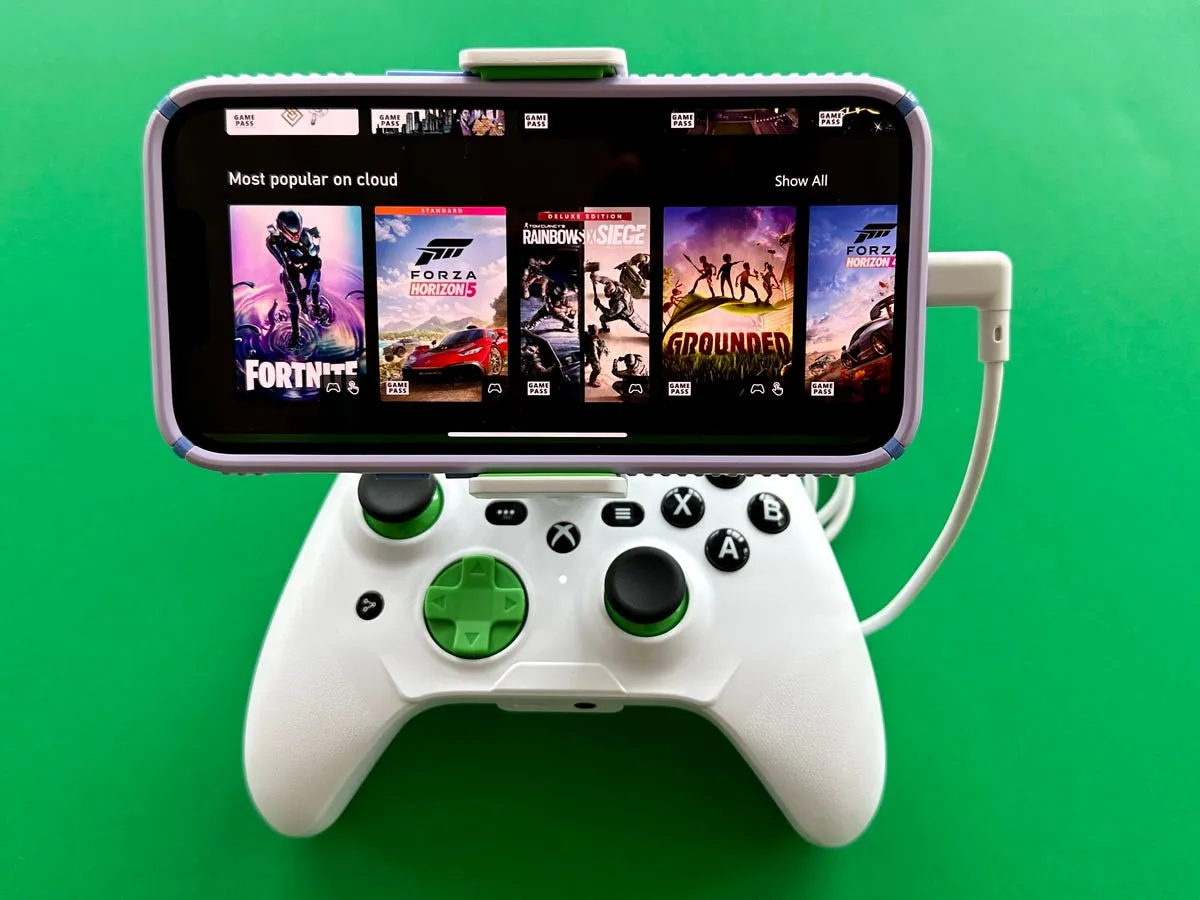 Xbox Cloud Gaming interfejs i kontroler