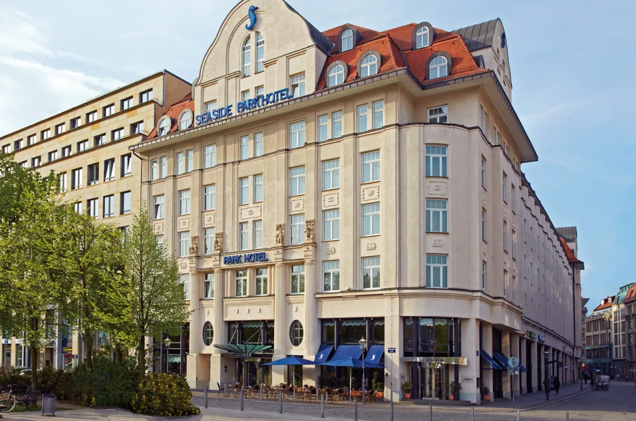 Seaside Park Hotel Leipzig Art Deco Fassade