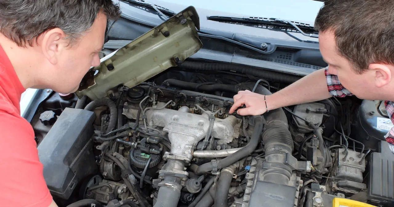 Sprawdzanie silnika w używanym samochodzie