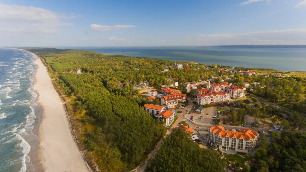 Zdjęcie Krynica Morska gdzie leży? Odkryj jej ukrytą lokalizację w Polsce