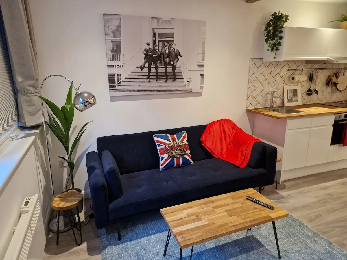 Airbnb Londyn tani apartament wnętrze