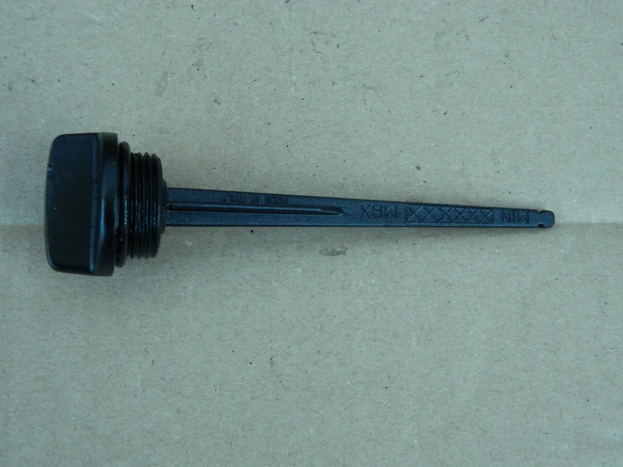 Aprilia Pegaso 650 bagnet oleju Rotax Minarelli