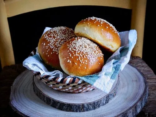 pains burger briochés maison dorés et moelleux