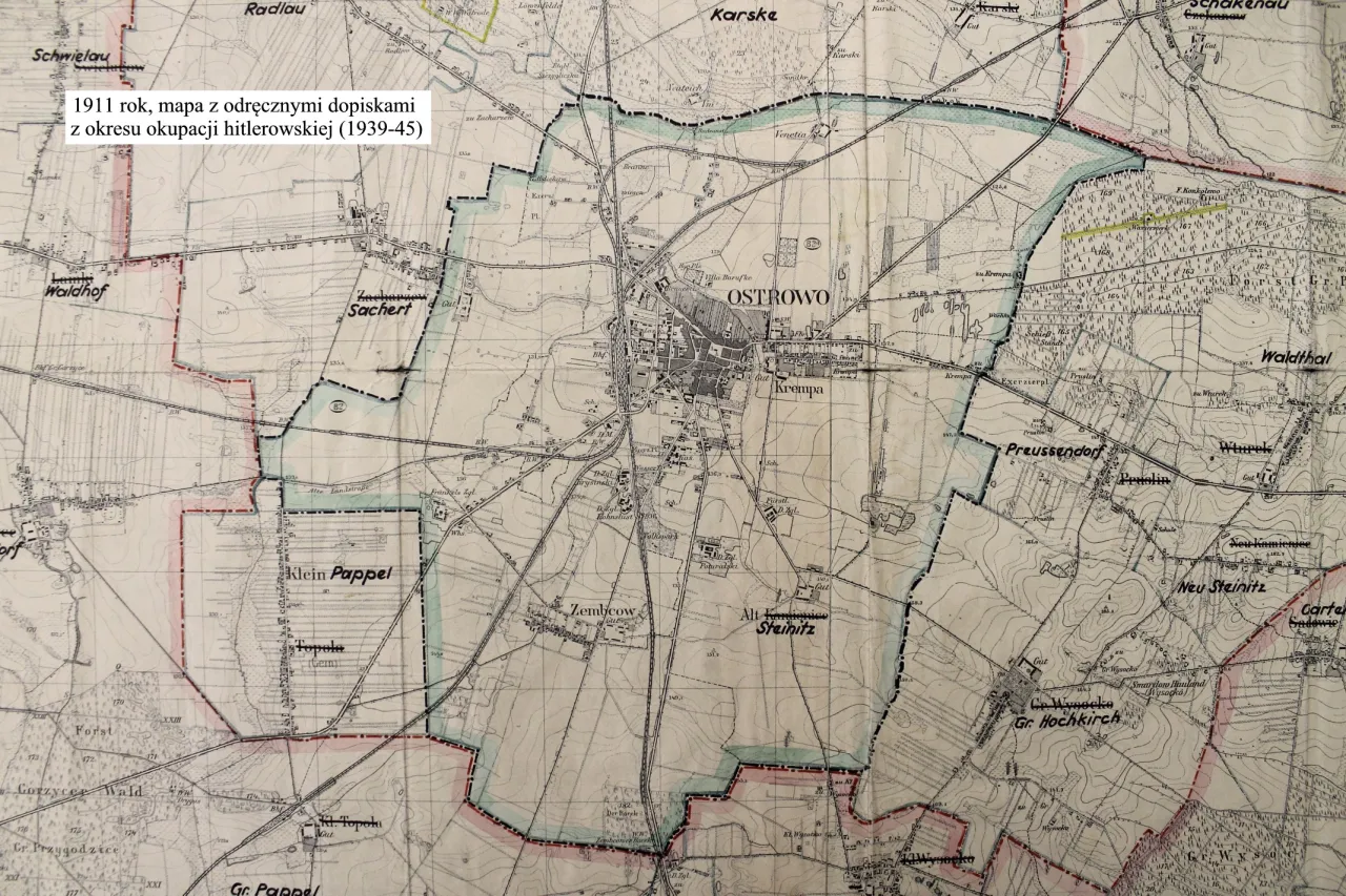 Mapa z 1911 r. z dopiskami z okresu okupacji. Widać tu Ostr&oacute;w, kt&oacute;ry leży w Wielkopolsce, otoczony wsiami jak Radlau, Karske, Waldhof.