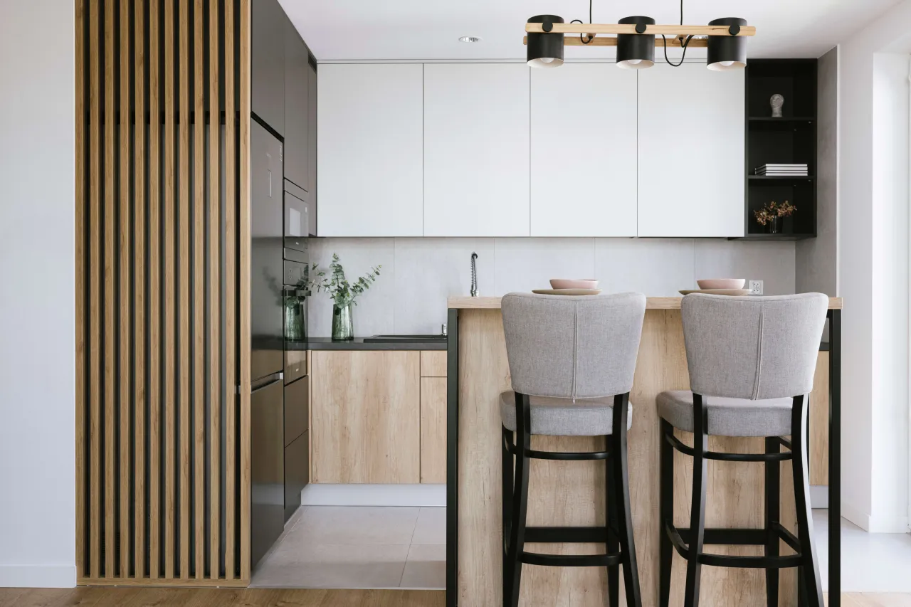 Drewniane lamele w kuchni