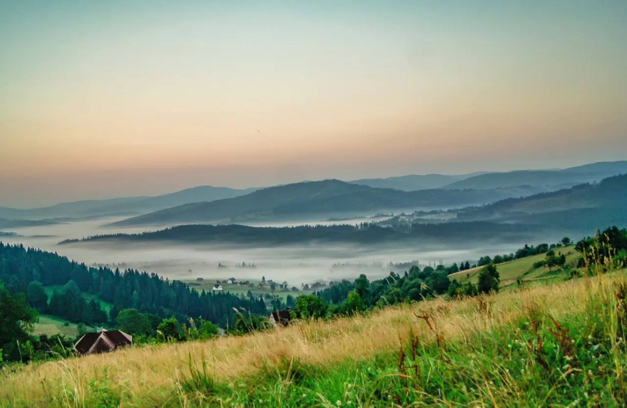 Centrum Pasterskie Koniaków widok na góry